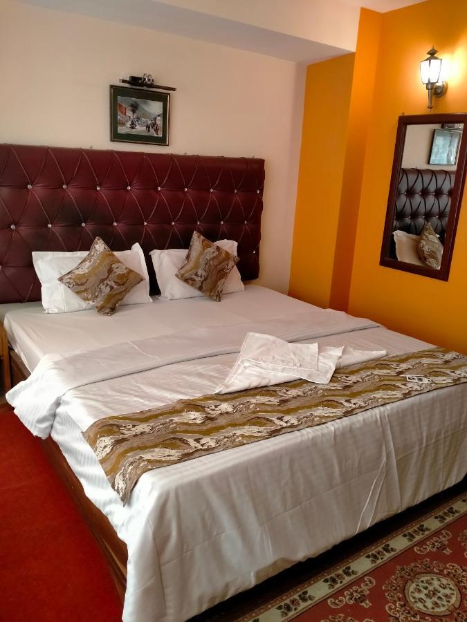 Hotel Oyo 12370 Royal Sarava Darjeeling  Esterno foto