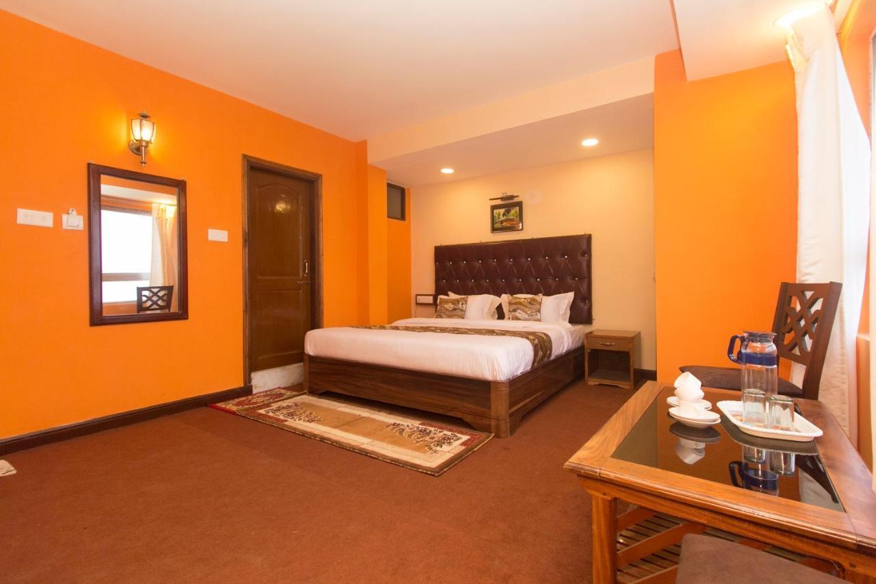 Hotel Oyo 12370 Royal Sarava Darjeeling  Esterno foto